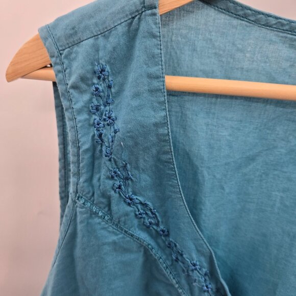 St John's Bay Blue Teal Sleeveless Embroidered Cotton Buttoned Down Blouse 3x - Picture 6 of 15